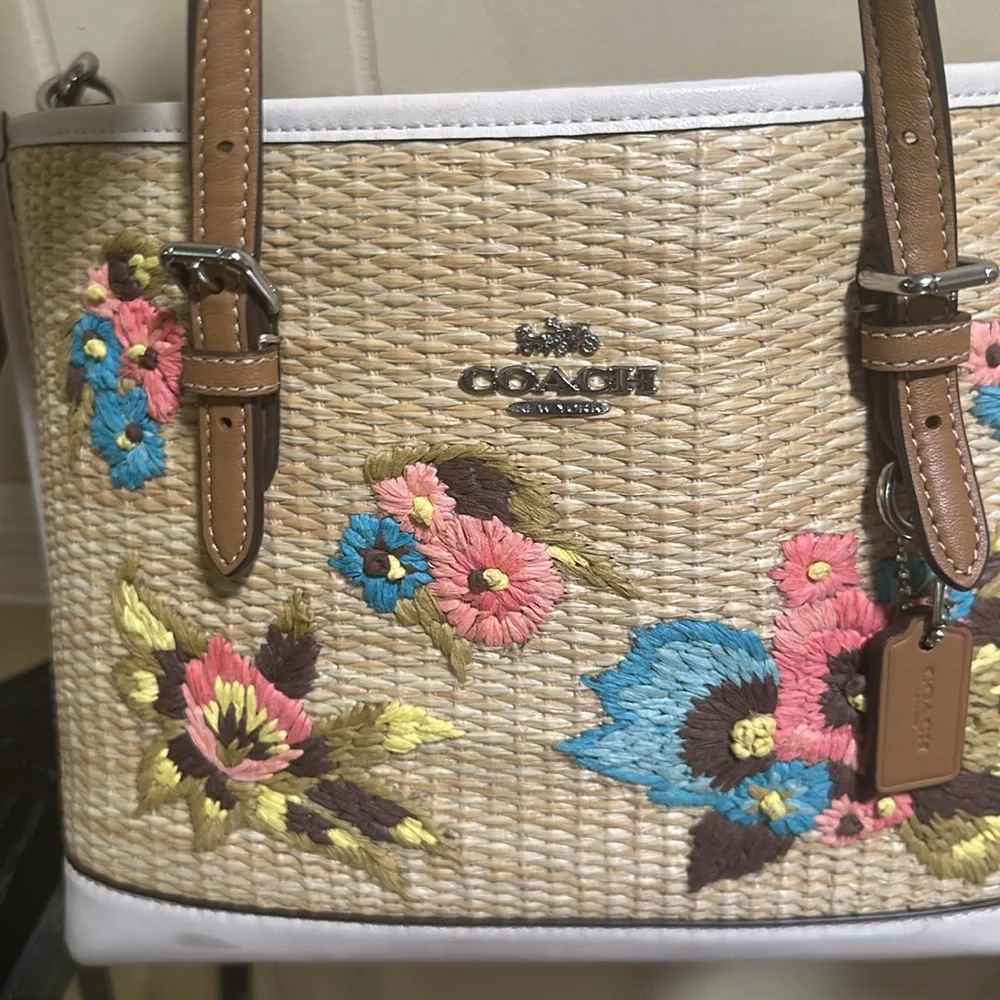 Coach straw floral embroidery purse and wristlet - Picture 2 of 10